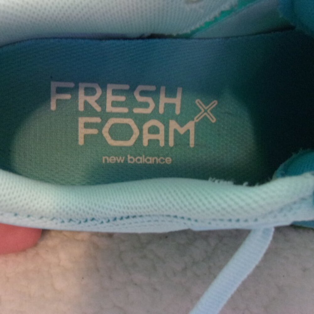 S-147 WOMENS NEW BALANCE FRESH FOAM X SNEAKERS - Picture 11 of 16